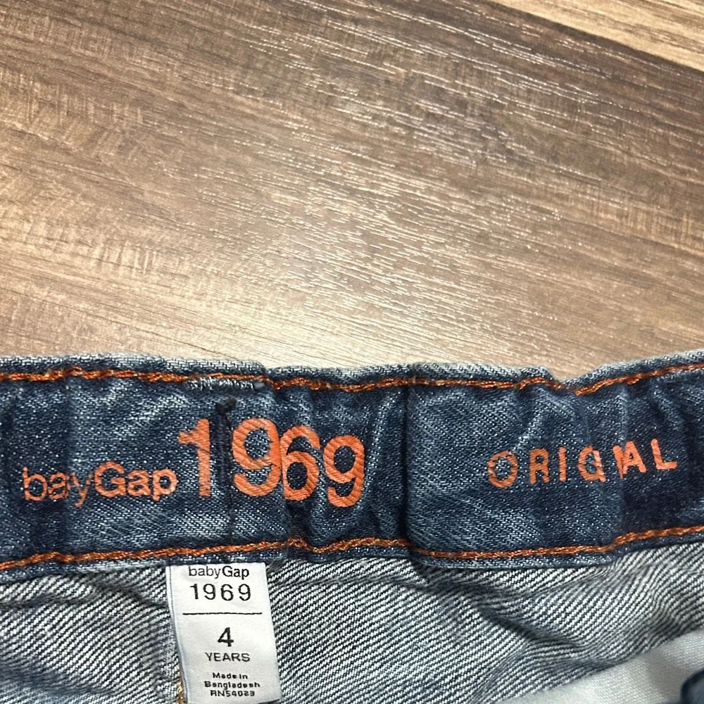 Baby Gap Kids Jeans 4 Years Blue Skull Embroidered Medium Wash Denim Streetwear